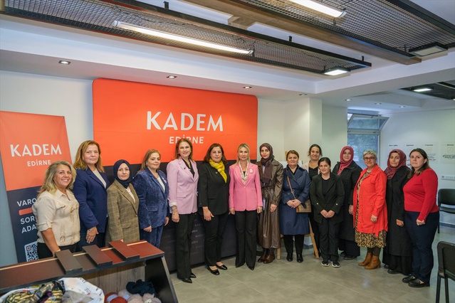 AK Parti Edirne İl Başkanı İba, KADEM Edirne Temsilcisi Ekrikaya'yı ziyaret etti