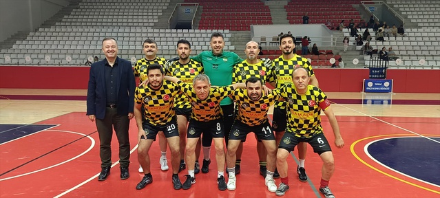 Tekirdağ İl Sağlık Müdürlüğü 4. Kamu Spor Oyunları futsalında namağlup şampiyon oldu