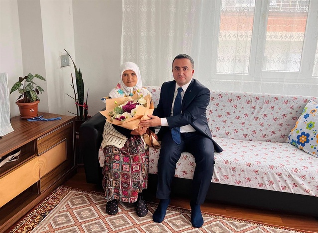 Espiye Kaymakamı Kavanoz yaşamını yitiren çocuğun ailesine ziyarette bulundu
