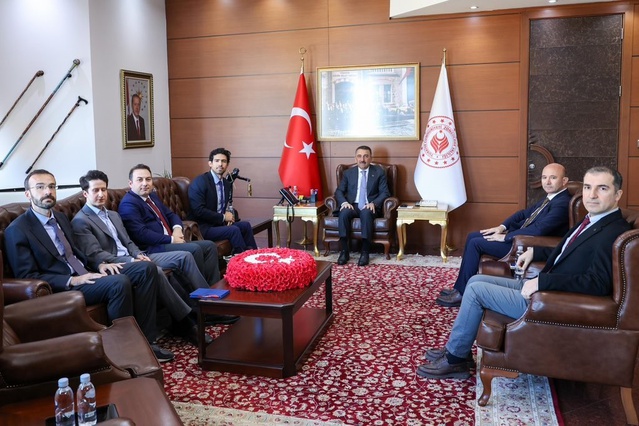 BAKKA ve OECD heyeti, Zonguldak Valisi Hacıbektaşoğlu'nu makamında ziyaret etti