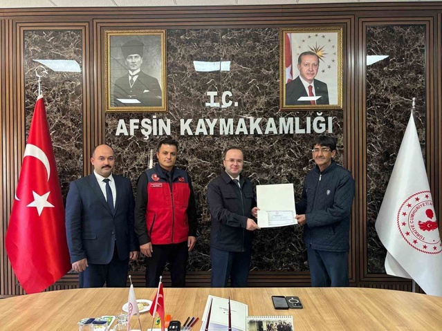 Afşin'de ilk kez düzenlenen sulama eğitimini bitiren 12 kursiyere sertifika verildi