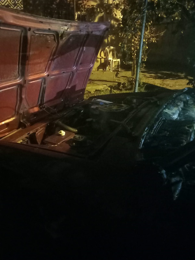 Karabük'te araç yangınında hasar oluştu, kundak şüphesiyle bir kişi gözaltına alındı