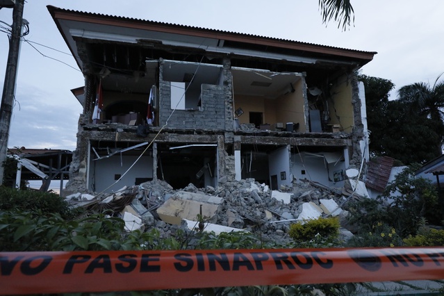 Panama'yı vuran şiddetli deprem 27 kişiyi yaraladı, 188 okul etkilendi