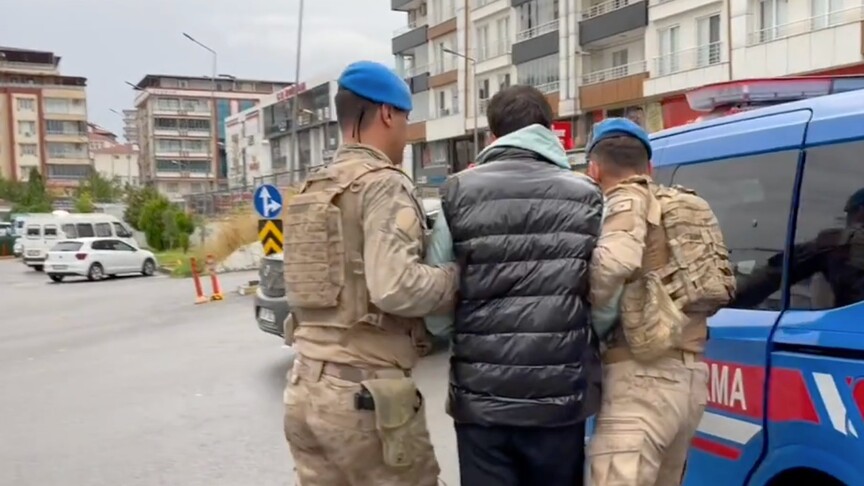 Batman merkezli 13 ilde yasa dışı bahis operasyonunda 102 şüpheli yakalandı