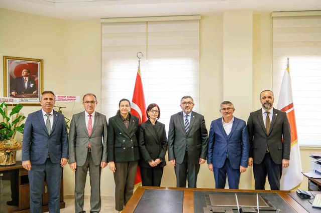 Bilecik Şeyh Edebali Üniversitesi Fen Fakültesine Serpil Türkyılmaz dekan oldu