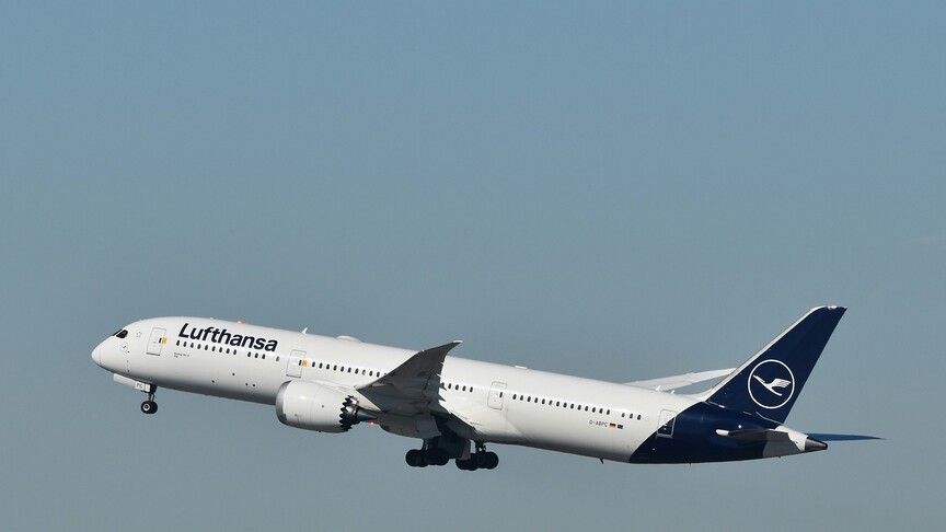 Lufthansa, Frankfurt varışlı uçuşlarında yakıt sıkıntısı nedeniyle fazla yakıt taşınması talimatı verdi