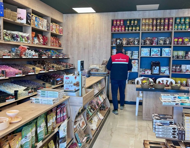 Afyonkarahisar Bolvadin'de gıda işletmeleri Tarım ve Orman Müdürlüğünce denetlendi