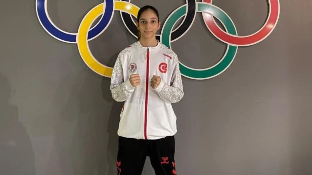 Genç milli boksör Avrupa Şampiyonası’nda ringe çıkacak