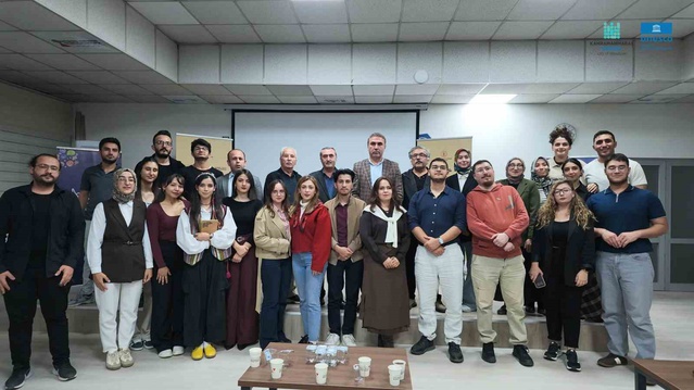 Kahramanmaraş'ta Genç Yazarlar Destek Programı sertifikalarla tamamlandı