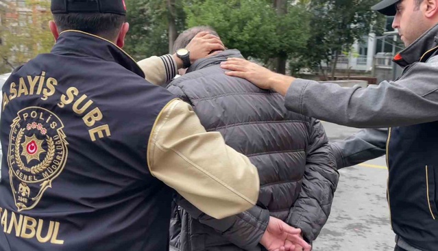 Müebbet hapisle aranan Kanlı Tapu Çetesi lideri, Şişli'de kayıt dışı yaşadığı adreste yakalandı