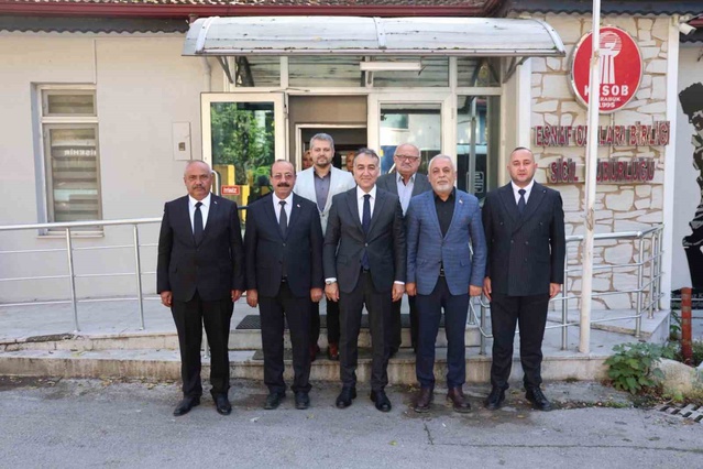 Karabük Valisi Çağatay, Esnaf Odaları Birliği ziyaretinde esnafın sorunlarını dinledi