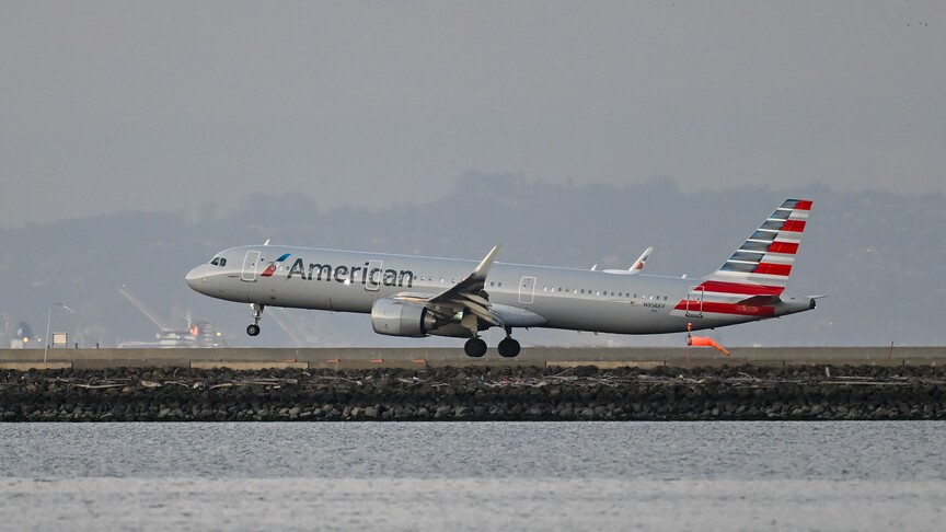 American Airlines, yakıt maliyetlerindeki artışla bu yıl daha yüksek zarar bekliyor
