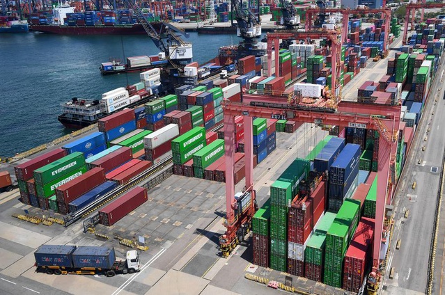 Hong Kong'da ihracat artışı eylülde yüzde 64,9 ile 40 yılı aşkın zirveye ulaştı