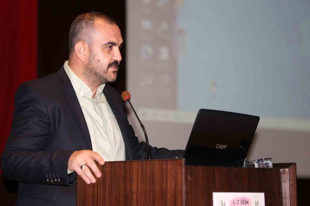 GAÜN Hastanesi'nde anne sütü ve emzirmenin önemine dikkat çeken sempozyum düzenlendi