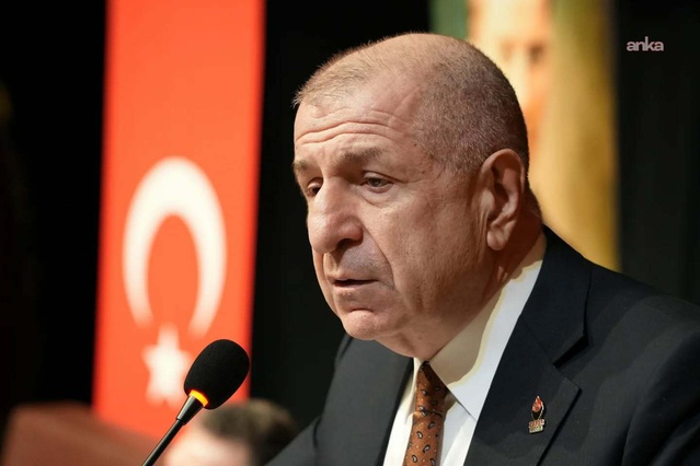 Ümit Özdağ, Manisa'daki otobüs-kamyon kazasında ölenler için taziye mesajı yayımladı